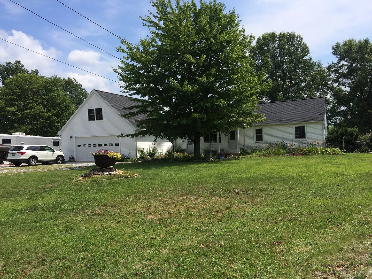 14220 Darrow Rd photo 1