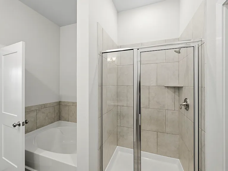 21106 Armstrong County Dr — Photo 18