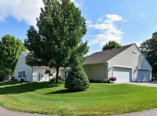19275 Freeport Ct NW, Elk River, MN 55330