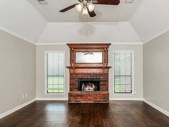 4th image of 5599 Annandale Dr