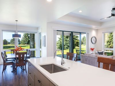 1347 Lake Pointe Dr, Bigfork, MT, 59911