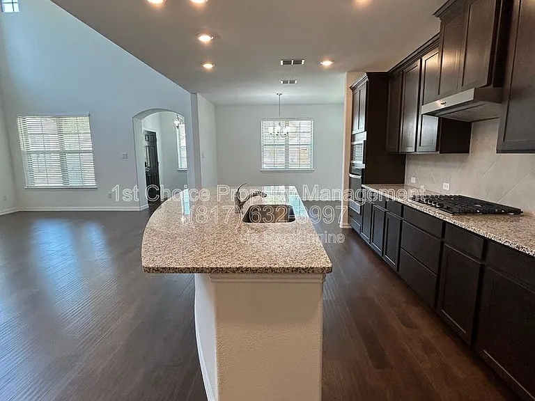 1448 Sun Garden Way — Photo 8