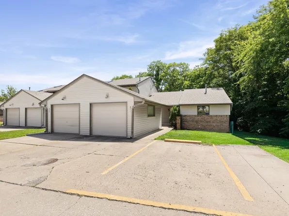 489 Foxfire Dr, Columbia, MO 65201