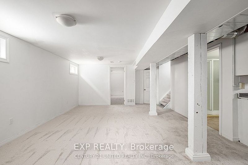Peterborough House for rent - 5 Bedrooms — photo 21