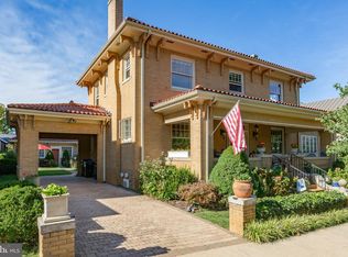 709 Hanover St, Fredericksburg, VA 22401