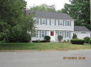 5 Crestshire Ln, Methuen, MA 01844