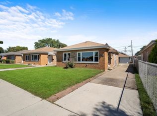 4347 Custer Ave, Lyons, IL 60534