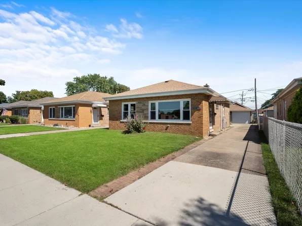 4347 Custer Ave, Lyons, IL 60534