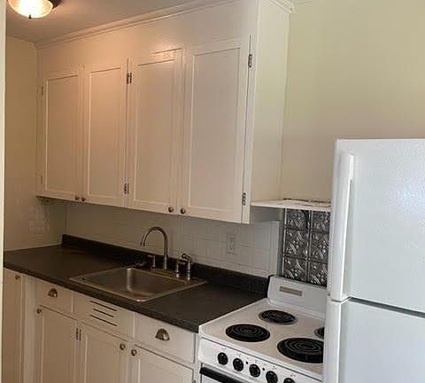 4th image of 1003 Garden Dr #1003