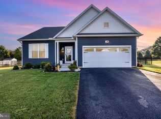 1844 Buck Hill Dr, York, PA 17408