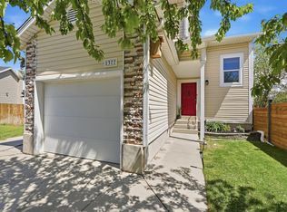 8377 S Meadow Green Way, West Jordan, UT 84088