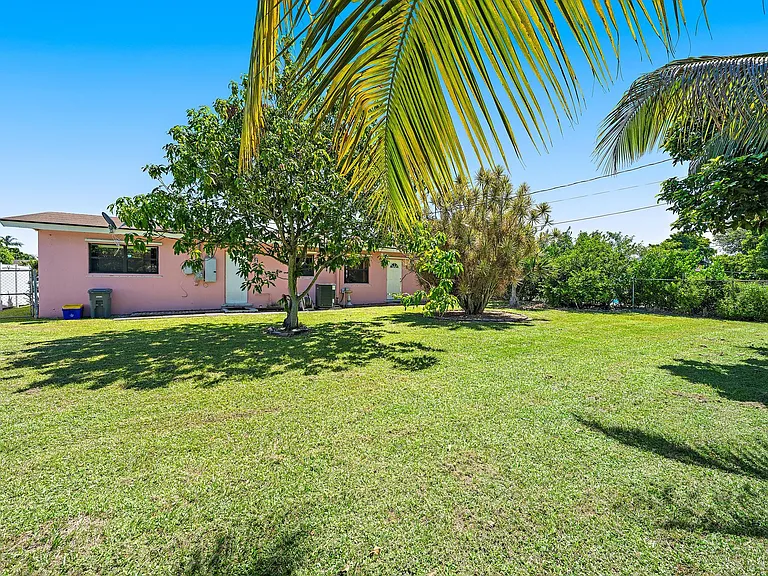 4057 Chukker Dr — Photo 18