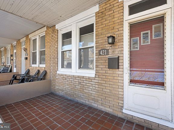 2nd image of 421 Bonsal St