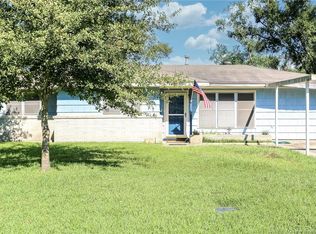 3909 Vanderbilt St, Lake Charles, LA 70607