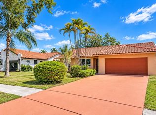 21034 Chinaberry Dr, Boca Raton, FL 33428