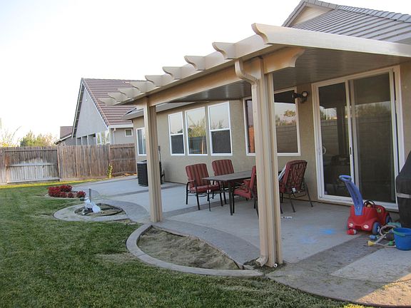 4th image of 1726 Dalia Ln