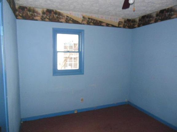 5th image of 2924 N Colorado Ave