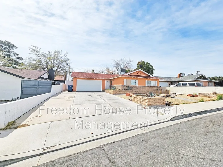 5409 Mountain View Dr — Photo 3