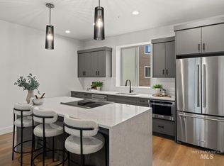 1715 S Federal Way, Boise, ID 83705