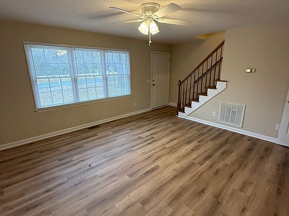 4th image of 763 Lincoln Ave #B