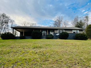 1000 Sugar Creek Rd, Blue Ridge, GA 30513