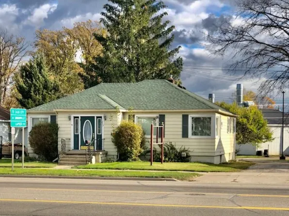 772 N State St, Caro, MI 48723