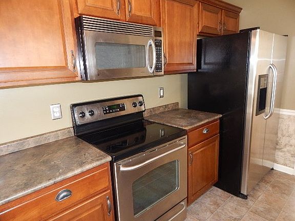 4th image of 1423 Addison Dr