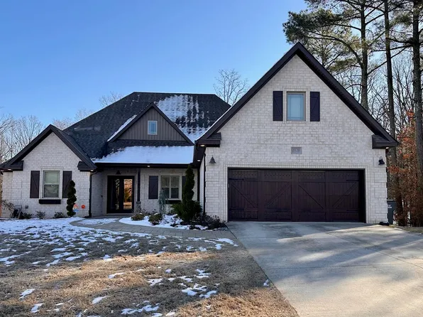 3120 Serenity Hills Dr, Jonesboro, AR 72404