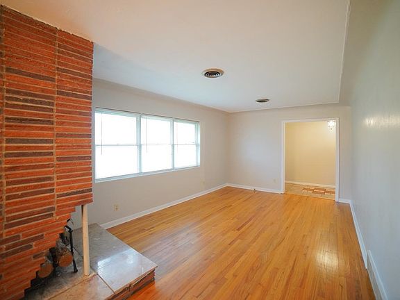 4th image of 1006 Frazier Ave #2