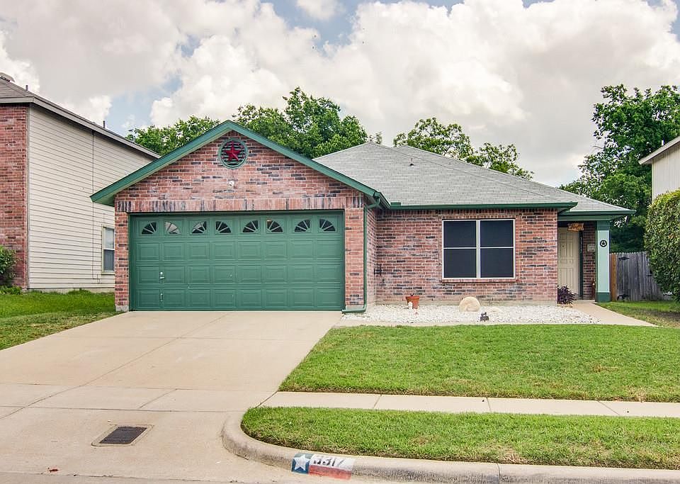 1st image of 3317 Chapel Wood Ct