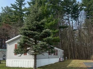 8 2nd Ave, Merrimac, MA 01860