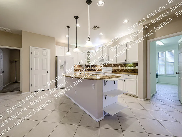 30984 N Obsidian Dr — Photo 10