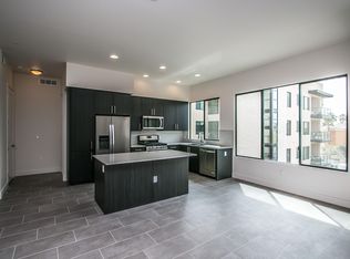 7300 E Earll Dr, Scottsdale, AZ 85251