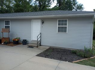 101 S Mapleshade Rd #D, Cuba, MO 65453