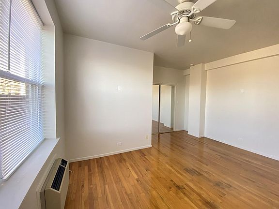 4th image of 5959-63 N Kenmore Ave #405