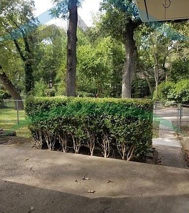 5th image of 1311 Jungle Dr