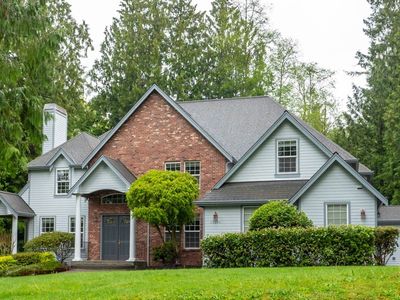 13264 Teem Loop Rd NE, Bainbridge Island, WA, 98110