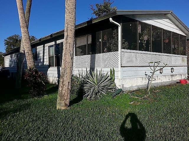1st image of 489 Waterbrook St