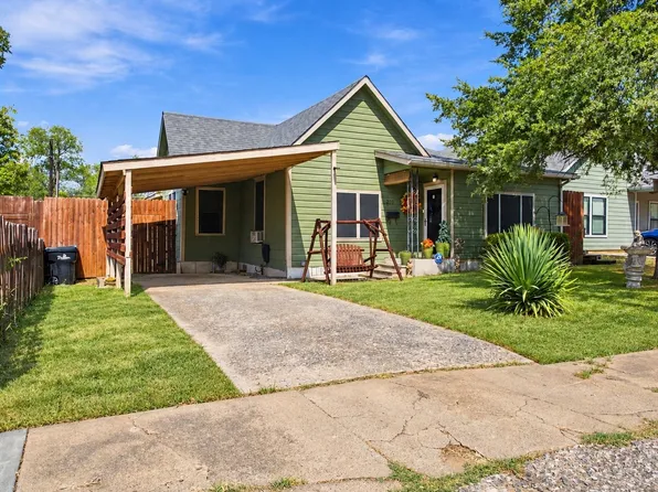 215 W Munson St, Denison, TX 75020