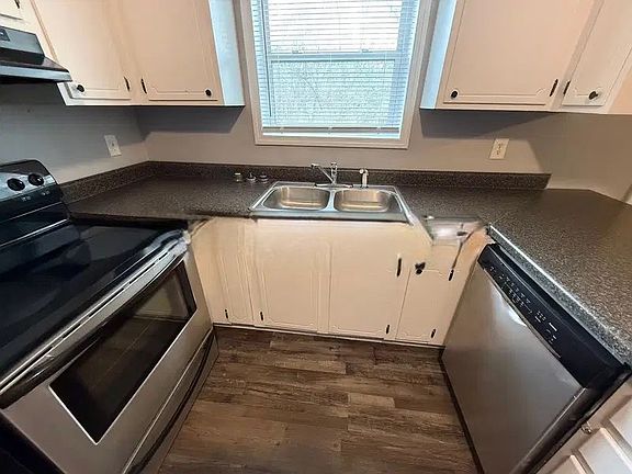 5th image of 2406 Markwood Ln SE #B