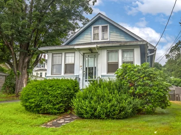 15 Oak St, West Springfield, MA 01089