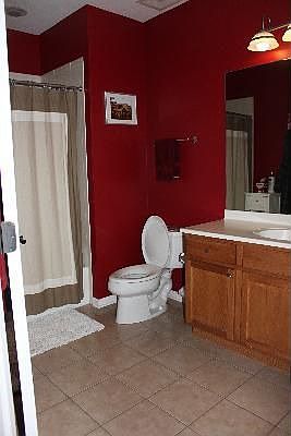 3rd image of 8727 W Bryn Mawr Ave APT 703