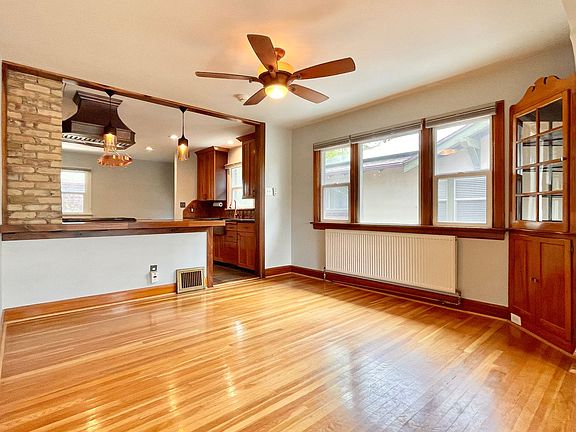 5th image of 763 E Emerson Ave