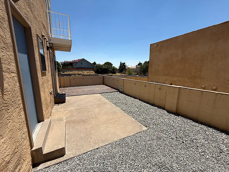 2801 Mirto Dr NE — Photo 15