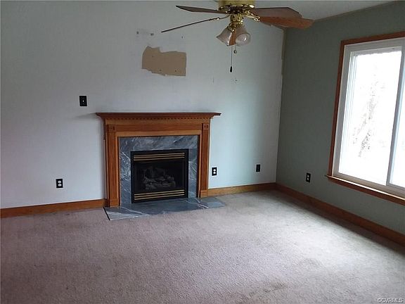 3rd image of 7431 Lakeshore Dr