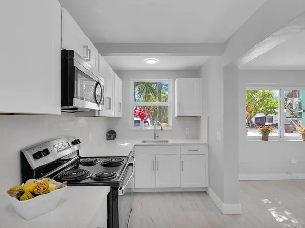 11105 3rd Ave, Marathon, FL 33050