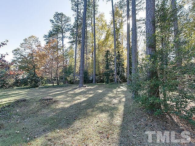 2nd image of 3605 Carlisle Dr