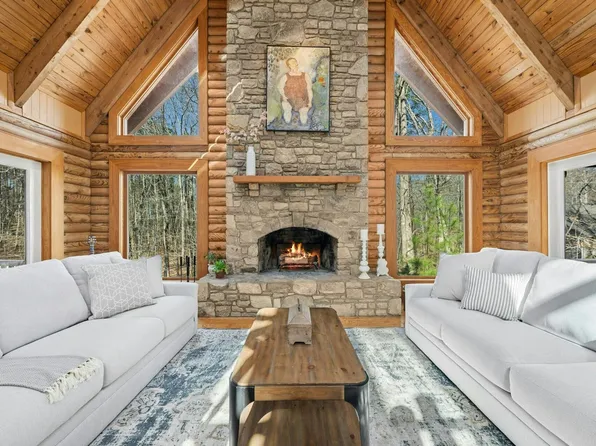 1003 Blackwood Mountain Rd, Chapel Hill, NC 27516