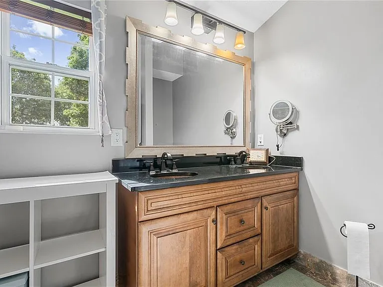 1755 Arborwood Dr — Photo 21