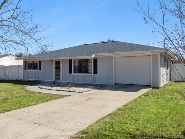 478 Oxford Dr, Port Orange, FL 32127